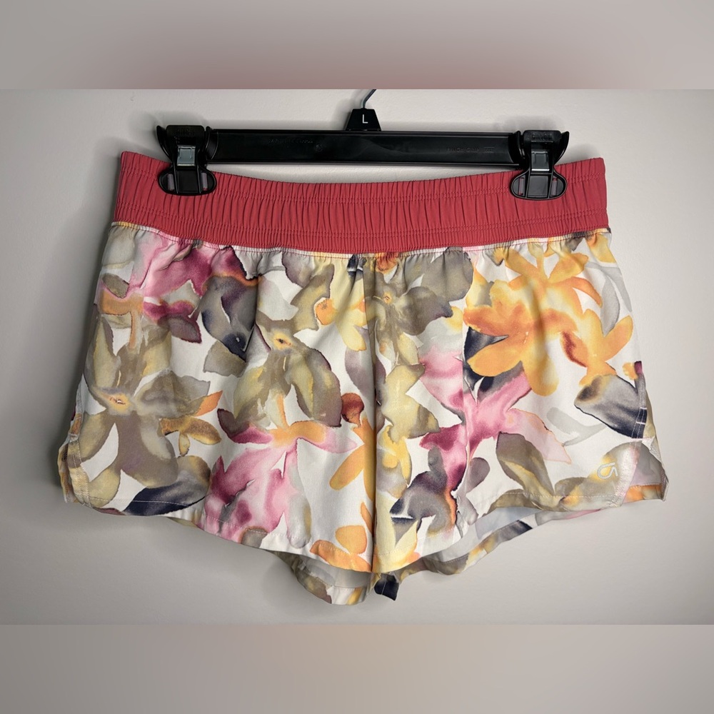 Women’s GapFit 3" Running Shorts - built in underwear- size petite small